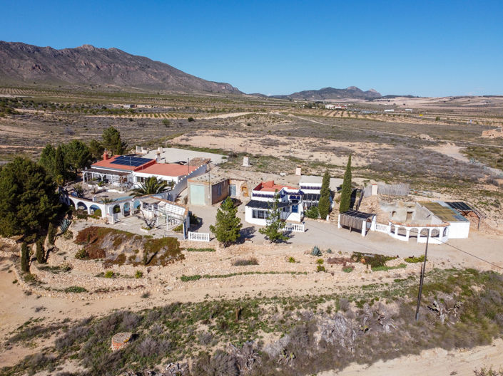Image No.2-Maison de campagne de 7 chambres à vendre à Jumilla