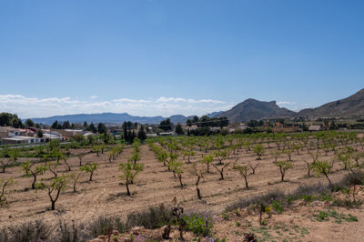 3720countryhousewith4caves020425175931cf31594