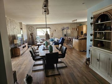 3729beautiful4bedvillainsalinas080525130340wh