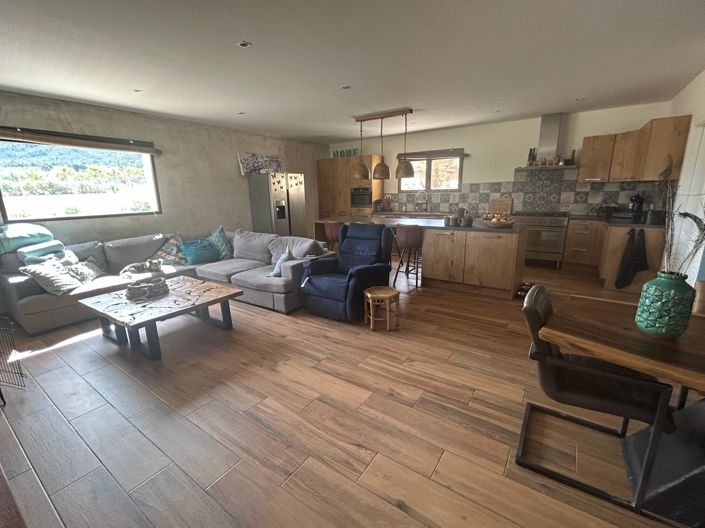 Image No.16-Villa de 4 chambres à vendre à Salinas