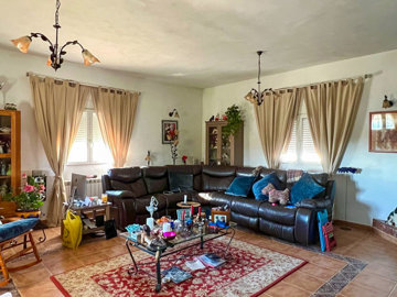 3734equestrianvillawithamericanbarn0905252021