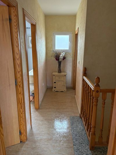 Image No.20-4 Bed Townhouse for sale