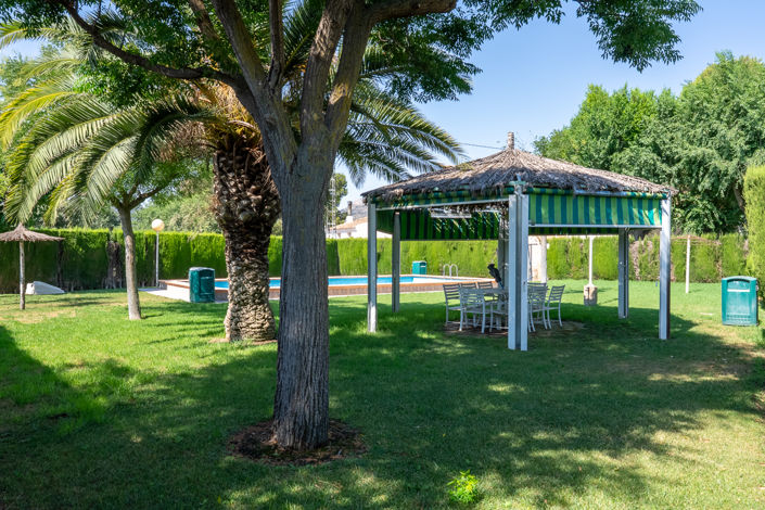 Image No.2-Maison de campagne de 3 chambres à vendre à Yecla