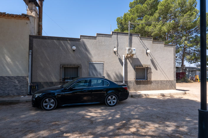 Image No.8-Maison de campagne de 3 chambres à vendre à Yecla