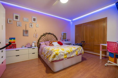 38683bedapartmentinpinoso0408251337093715apar