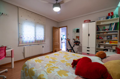 38683bedapartmentinpinoso040825133702cf32241