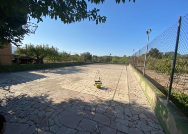 3872fabulous4bedvillawithselfcontainedguestho