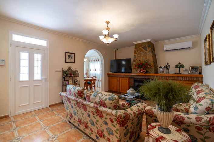 Image No.19-5 Bed Villa for sale