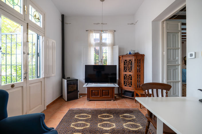 Image No.19-5 Bed Country House for sale