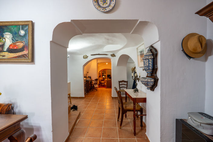 Image No.25-5 Bed Country House for sale