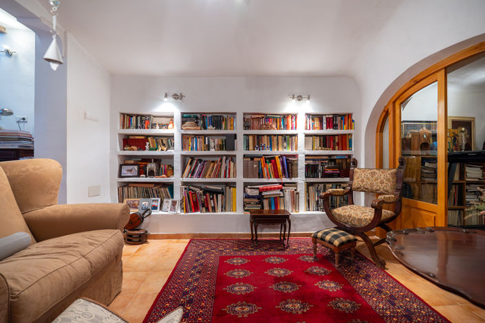 Image No.30-5 Bed Country House for sale