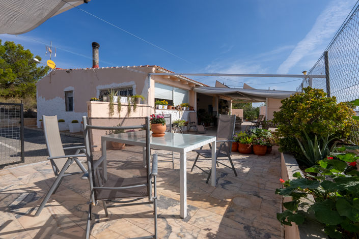 Image No.2-Maison de campagne de 5 chambres à vendre à Macisvenda