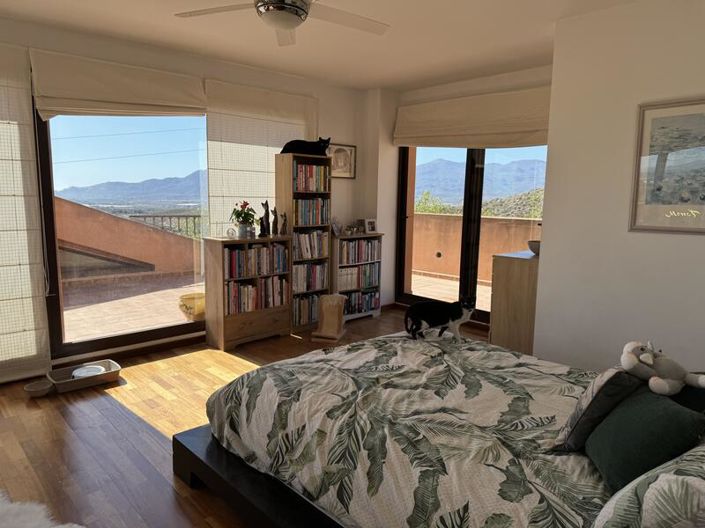 Image No.34-5 Bed Villa for sale