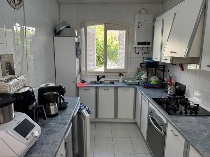 Image No.27-3 Bed Townhouse for sale