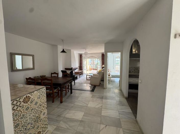 Image No.46-2 Bed Apartment for sale