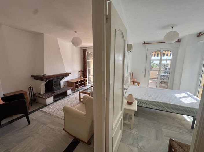 Image No.48-2 Bed Apartment for sale