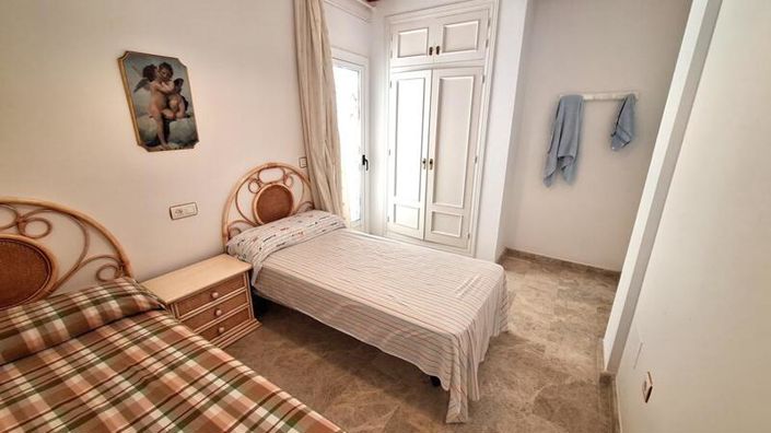 Image No.18-4 Bed Villa for sale