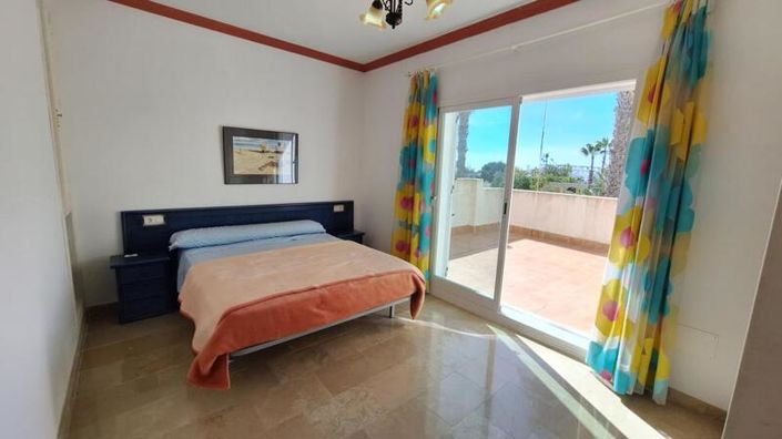 Image No.26-4 Bed Villa for sale
