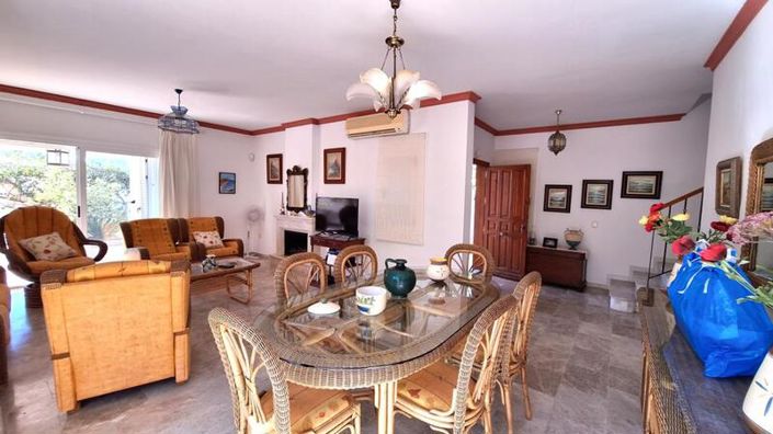 Image No.32-4 Bed Villa for sale