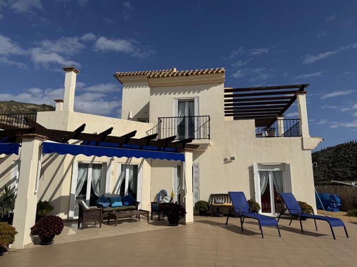 Image No.18-Villa de 4 chambres à vendre à Bédar