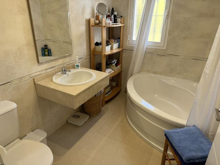 Image No.31-Villa de 4 chambres à vendre à Bédar