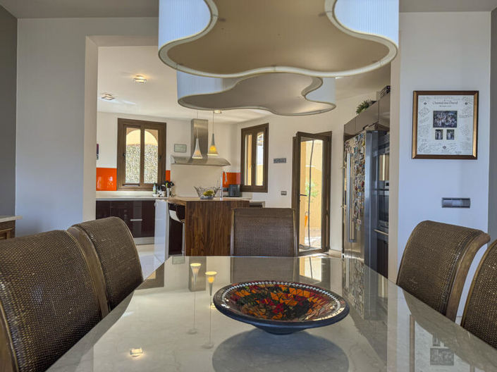 Image No.10-4 Bed Villa for sale