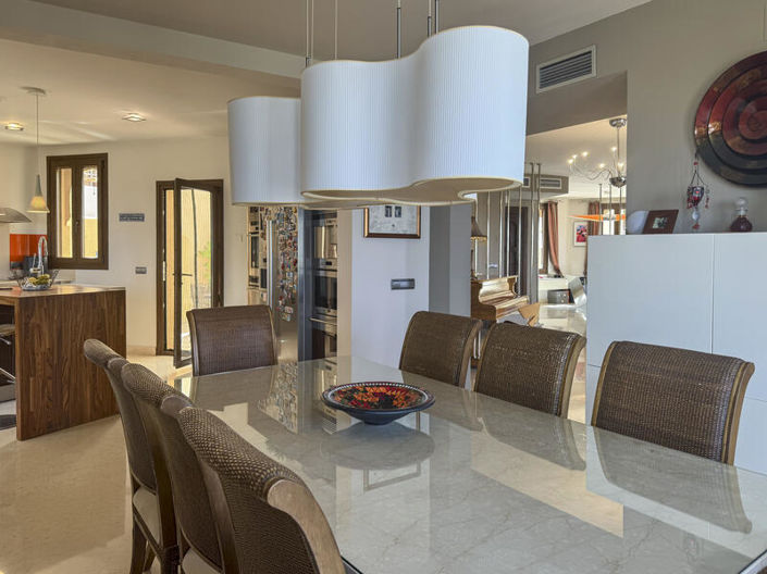 Image No.11-4 Bed Villa for sale