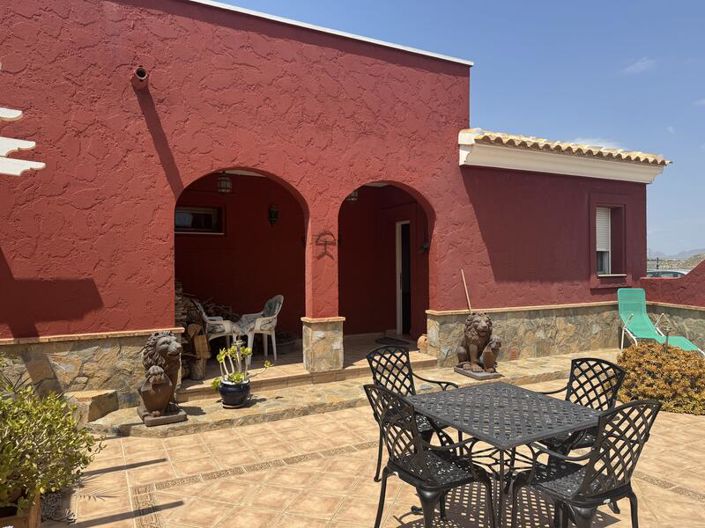 Image No.26-5 Bed Property for sale