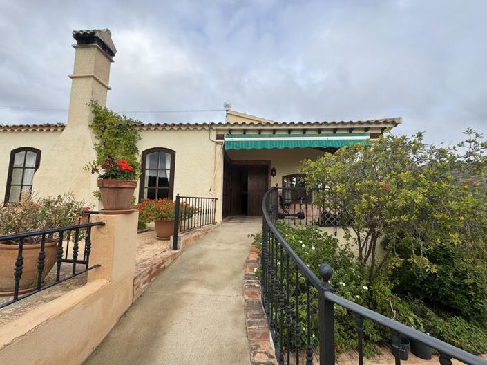 Image No.59-4 Bed Villa for sale