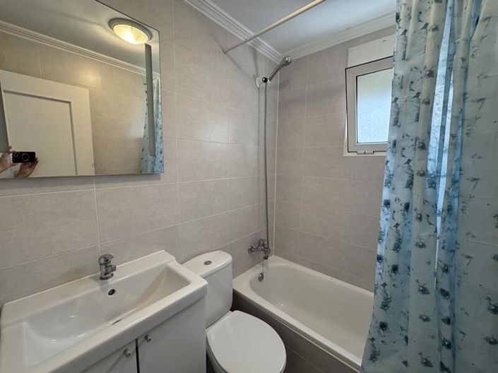 Image No.11-3 Bed Apartment for sale