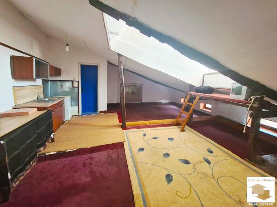 Image No.12-6 Bed House for sale