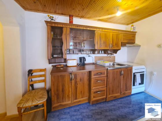 Image No.5-6 Bed House for sale