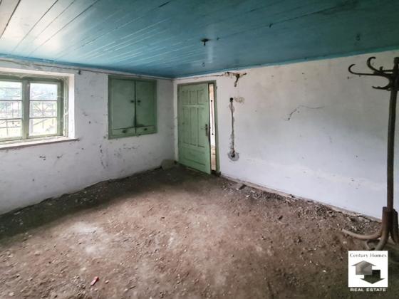 Image No.12-2 Bed House for sale