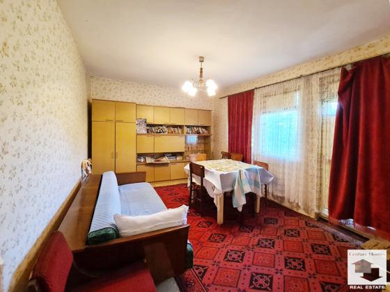 Image No.6-2 Bed House for sale