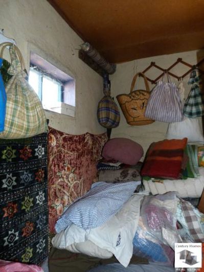 Image No.12-2 Bed House for sale