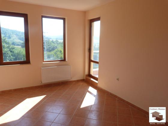 Image No.11-5 Bed House for sale