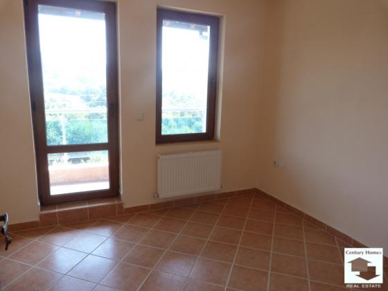 Image No.13-5 Bed House for sale