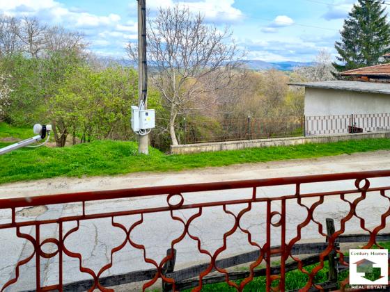 Image No.22-6 Bed House for sale