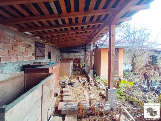 Image No.11-2 Bed House for sale