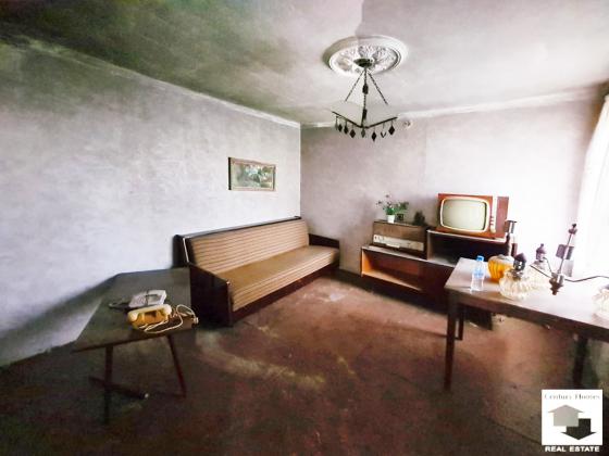 Image No.9-3 Bed House for sale