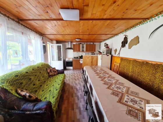 Image No.11-6 Bed House for sale