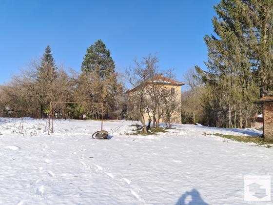 Image No.13-8 Bed House for sale