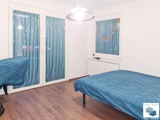 Image No.12-3 Bed House for sale