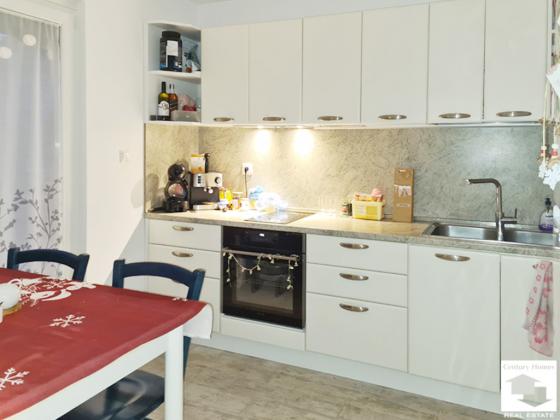 Image No.9-3 Bed House for sale