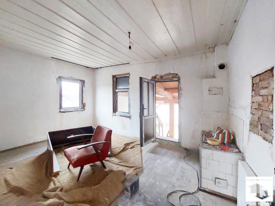 Image No.6-4 Bed House for sale