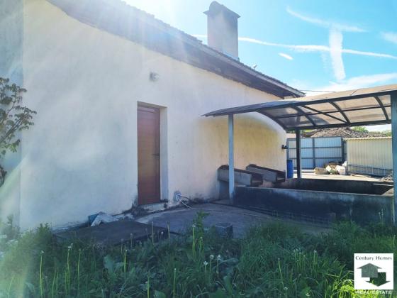 Image No.4-1 Bed House for sale