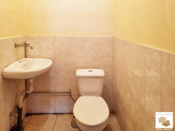 Image No.8-1 Bed House for sale