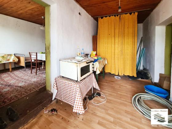 Image No.4-2 Bed House for sale