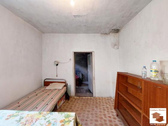 Image No.7-1 Bed House for sale