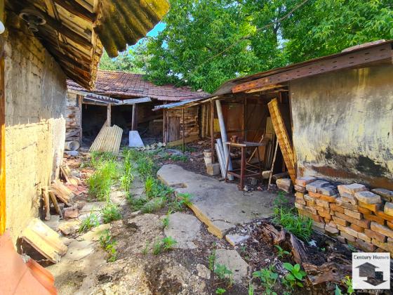 Image No.12-2 Bed House for sale